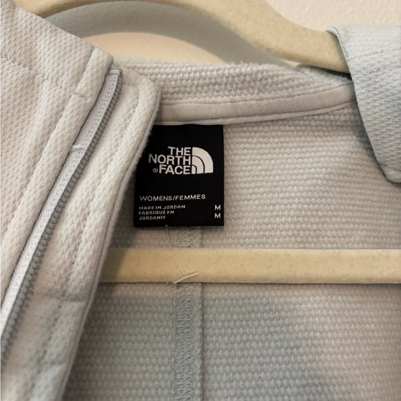 The North Face Light Gray Women's Jacket - Picture 2 of 2